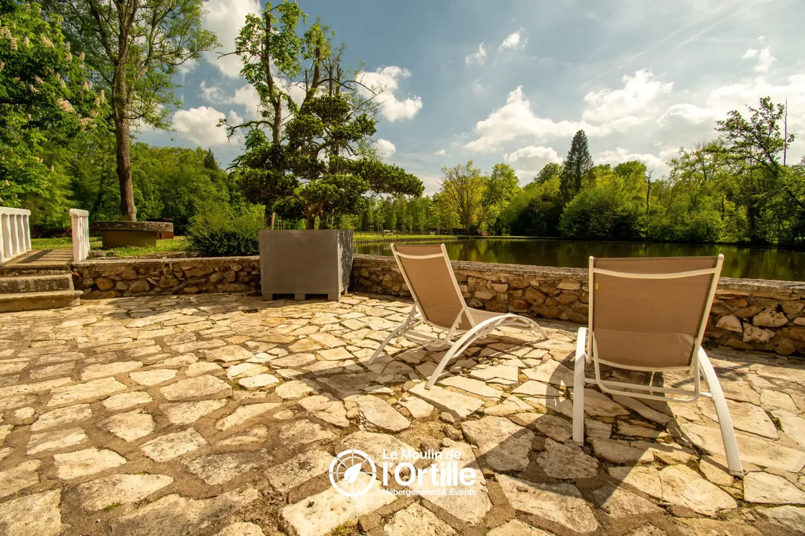 reservation hebergement insolite domaine foret compiegne oise booking moulin ortille photo (5)