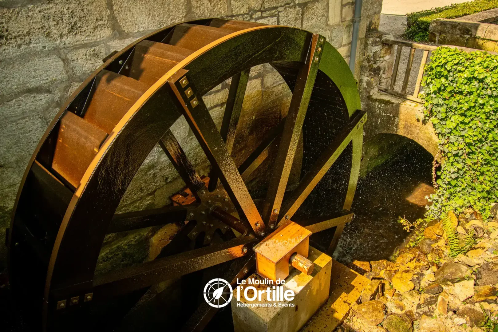 reservation hebergement insolite domaine foret compiegne oise booking moulin ortille photo (6)